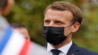 60 225743 corona france macron second curfew 700x400