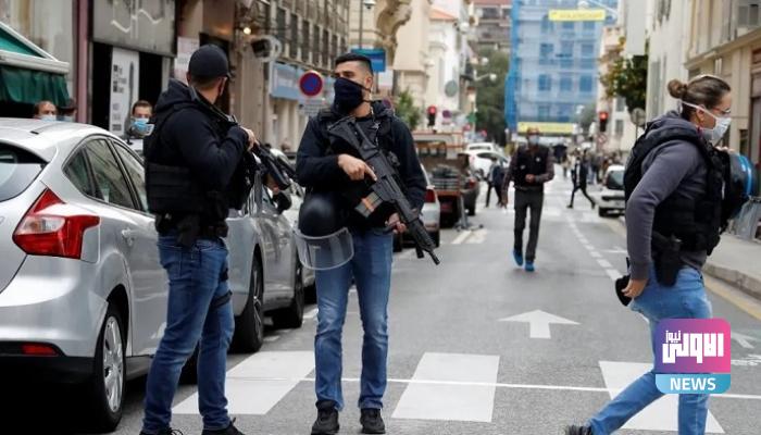 79 233620 monde french