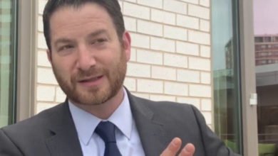 B8A4FB46 3002 4854 BBD2 6D9B388CDC22