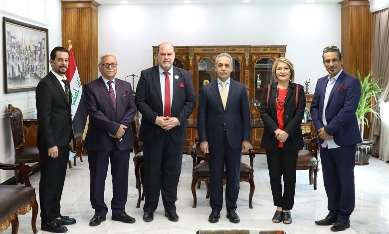 BE6C1A53 1E62 4E84 81C7 F3E4CD3DEF86