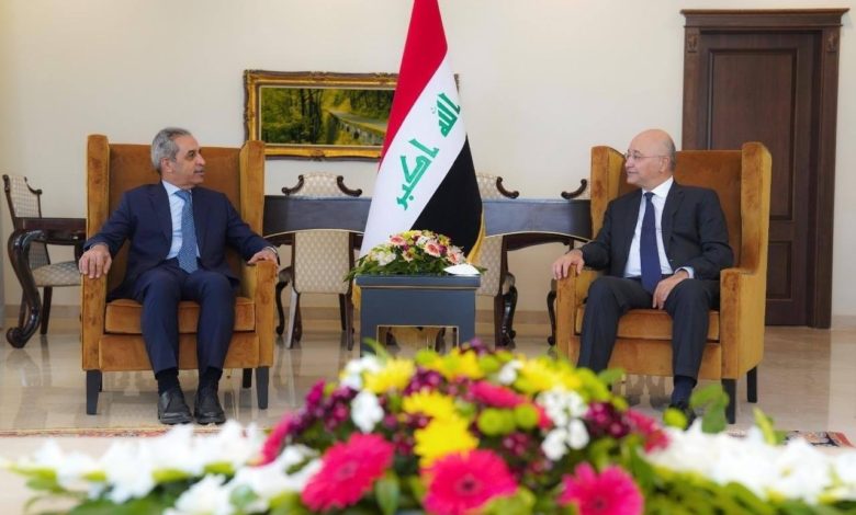 D15E6849 70DD 4076 B998 D003B508B567