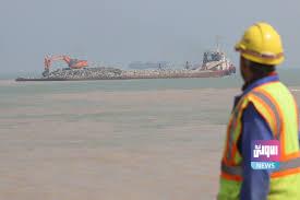 الكويت تعلق مشروع ميناء مبارك الكبير 2 E65C6AB5 4C34 40DD 9769 F55A9B55AA14