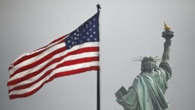 F33AC10C 2552 492E B419 2F006D9DE131