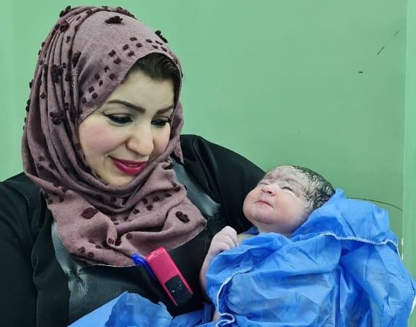 مستشفى النسائية والأطفال التعليمي تمكن بنجاح عملية لسيدة كانت تعاني من عقم اولي استمر 23 سنه 1 F7000A2B 7D00 4D5A B623 AAAA83CD67BD