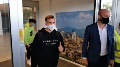 مايورال يحط الرحال في روما 5 photo 2020 10 02 11 41 34