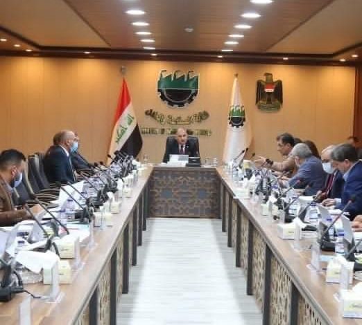 وزير الصناعة يترأس جلسة هيئة الرأي لاتخاذ عدد من القرارات حول مواضيع تخص التصدير 1 164FBF49 E90C 4CAF 95D7 A65C166CE8A1