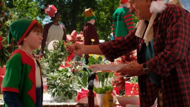 48 140117 best new christmas movies of 2020 3