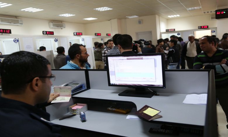 594BD4E7 E9A3 4B5F BB3C AC8BBB3307AE