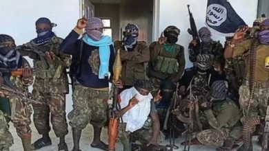 60 190340 isis behead men mozambique 700x400