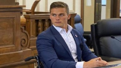 693132FC 5C1E 445F ABF3 51E9E590B1A2