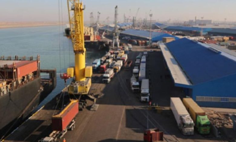 احباط محاولة تهريب مادة المعسل في بوابة البصرة 1 6E109457 10D3 4B7E AB66 1F7772C7646E