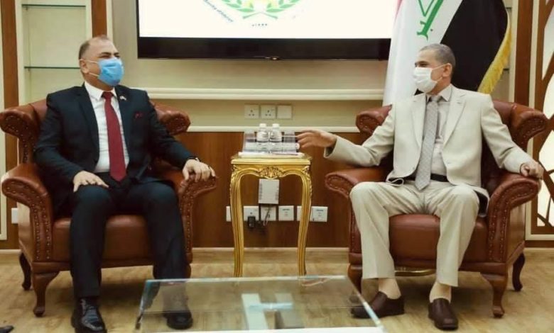 8E8D3ED8 B8F5 4180 8CFE 296E121E32E8