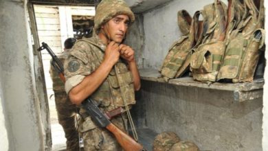 BE05839B 4053 408A A8B4 FA5F31648DF4