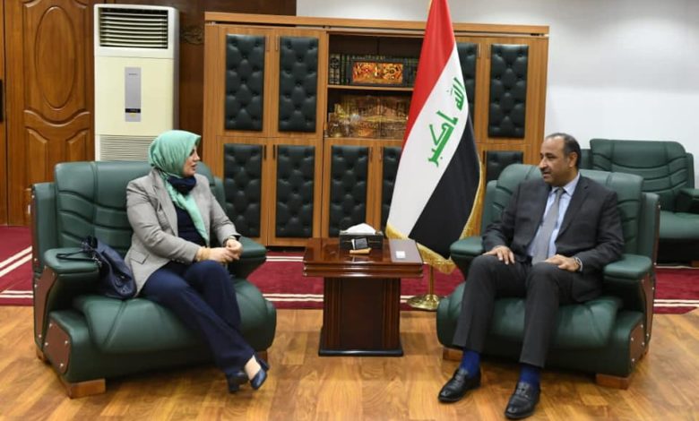 CF38F7DE A818 4855 9F8B 941313B45735