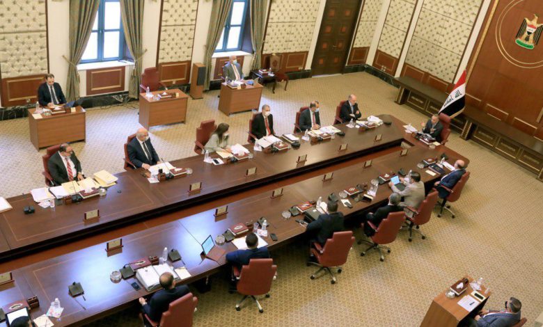 الكاظمي يوجه بصرف رواتب المتقاعدين 1 F657D496 7000 4C86 935A 49A58A29AE1D