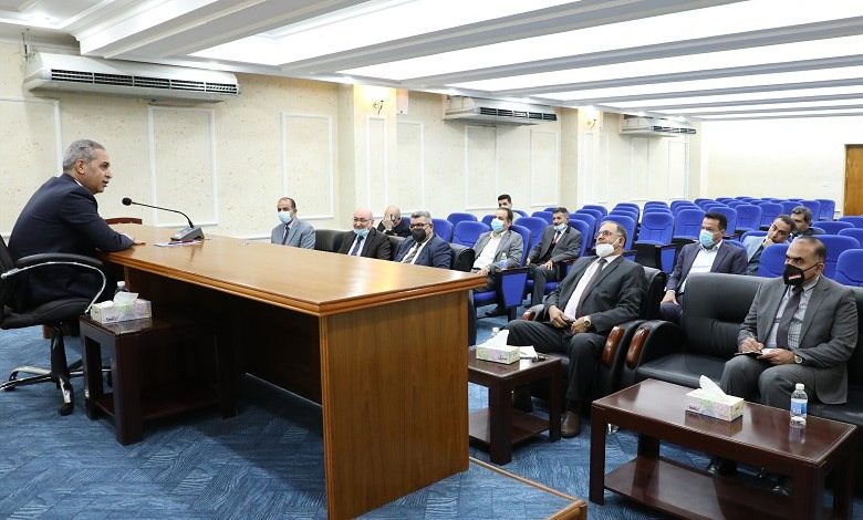 52F298C2 3C72 417B A626 B709C60D7DC1