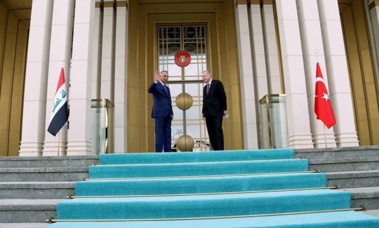 الكاظمي وأردوغان يناقشان تعزيز التعاون الاقتصادي بين بغداد وأنقرة 1 BD5D63EC BA90 4525 B57C B191A726F327