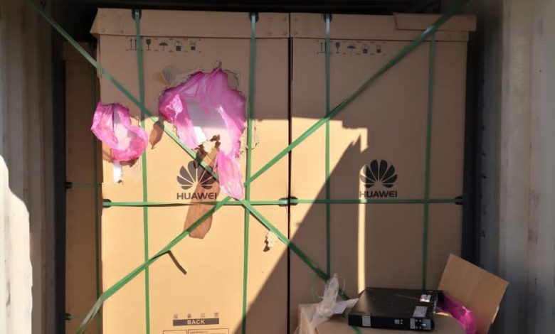 المنافذ تتمكن من ضبط أجهزة اتصالات مخالفة وإعادة ارسالية حديد في منفذي ميناء أم قصر الشمالي والقائم 1 CE65ACC6 5D81 4521 9B2C 59FC361A1CC9