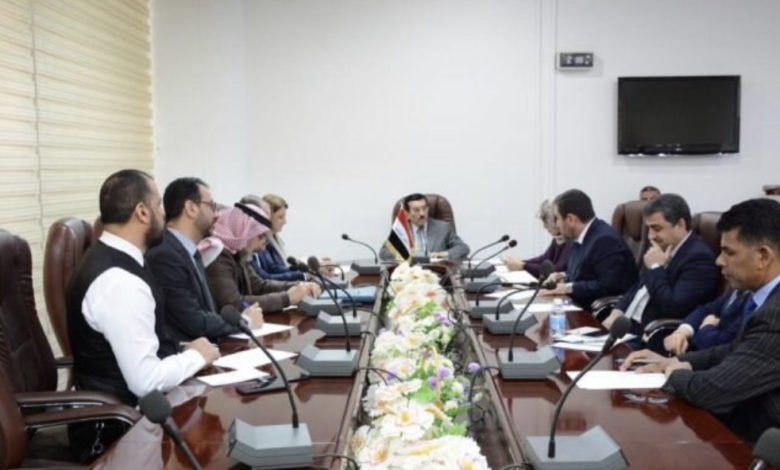 D364EB5F 4F55 4885 BC98 676F6EE83F9C