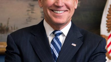 1200px Joe Biden official portrait 2013 cropped