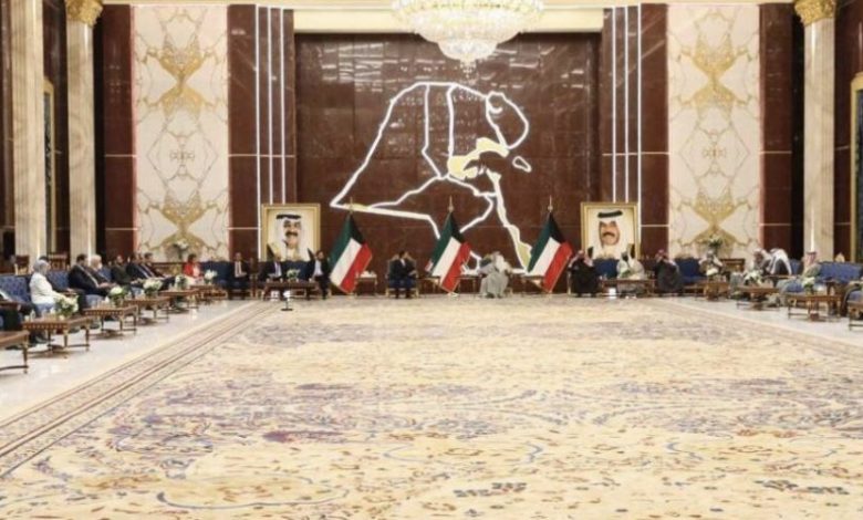 الحلبوسي ووزير الخارجية الكويتي يؤكدان مضاعفة الجهود المشتركة 1 67985D37 B547 4E51 935A 34059522709F