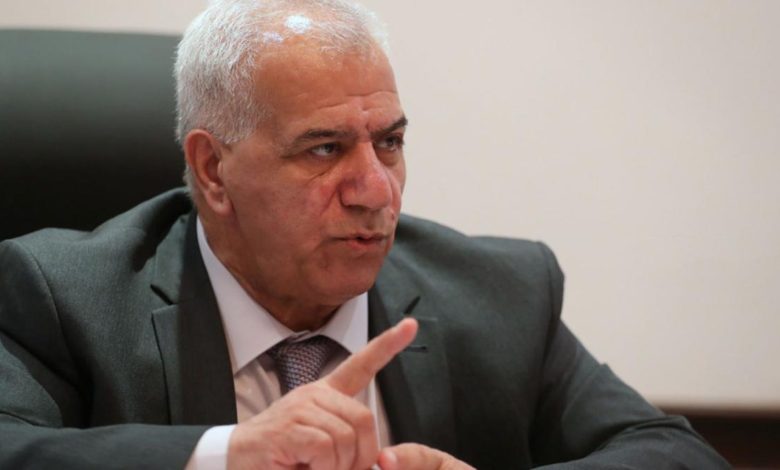 D4AE4E04 B722 45B3 94BC 3740F6FB4745