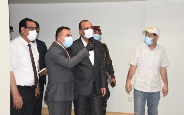 وزير الصحة يصل النجف للوقوف على الموقف الوبائي بعد ارتفاعه مؤخرا 1 191222021 A204