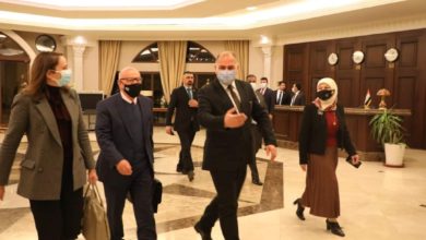 37F95005 D5BF 4665 8E1D AB260F9A162B