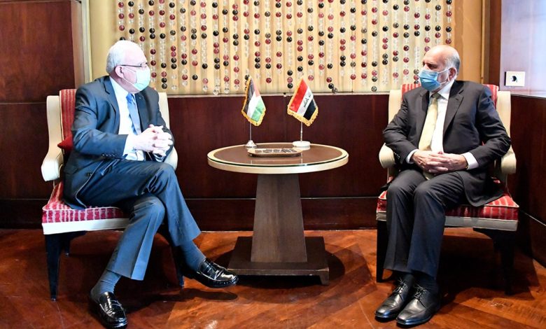 لقاء وزير الخارجية فؤاد مع نظيره الفلسطيني ودعوة الاخير لزيارة بغداد 1 56CCED5E 9142 4FEA A2DA 3FEF43F9A25D