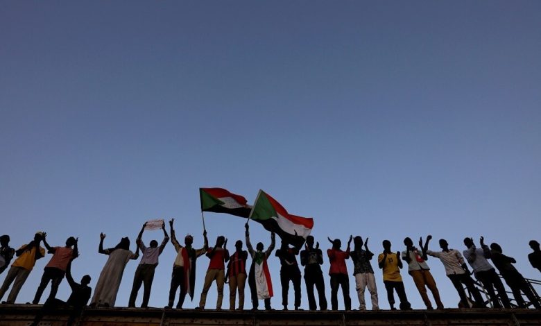 السودان يتخذ إجراءات صارمة ضد فلول الحزب الحاكم السابق 1 602552cf42360449c521e5b2