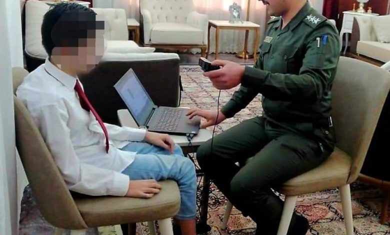 64AAC0A0 52DA 4519 823B 3B1EA73834DE