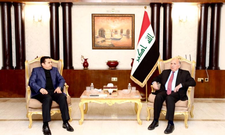 65A036A8 B024 4F49 8780 83679B9E4939