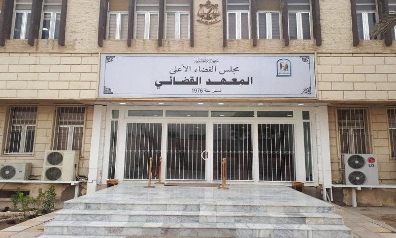 695BA7F9 E940 48BA 8552 2FB590E779DF