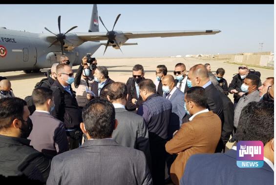 وفد بابا الفاتيكان يصل الى ذي قار 1 6B250300 6CD6 462F A823 302117B1C2F1