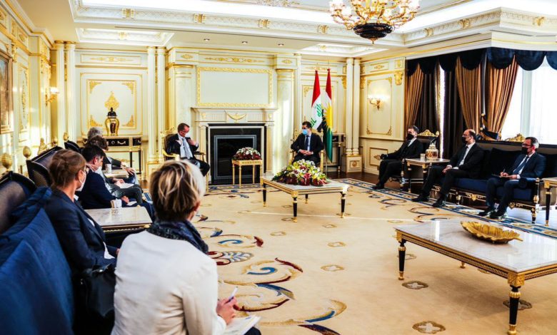 75D40F68 6533 49B1 9462 A912F2BBD501