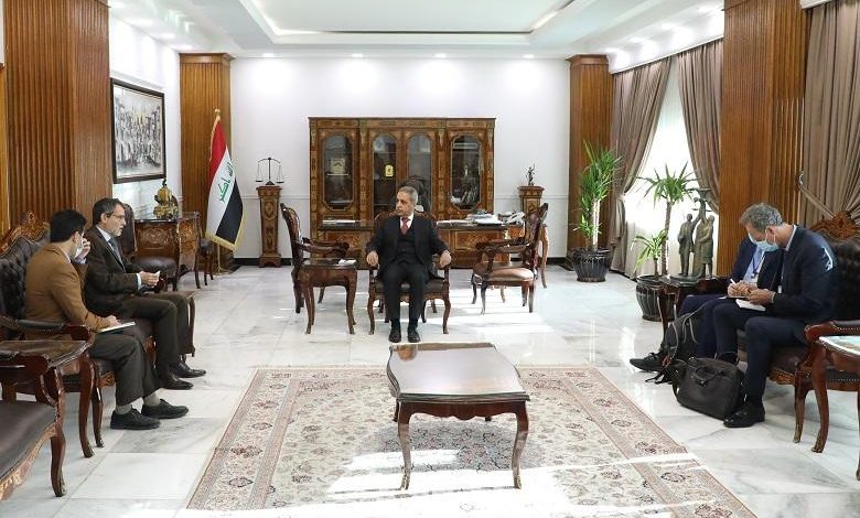 78CEB796 417A 4FC7 A2B5 B6E31EEE3B0B