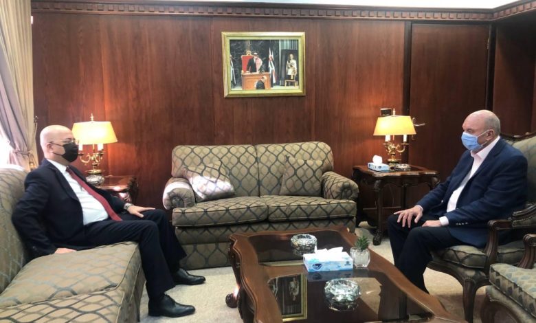 سفير جمهورية العراق في عمان يلتقي رئيس مجلس الأعيان الأردني 1 864EF3E5 B675 4A6C A2AC B843BDA2E097