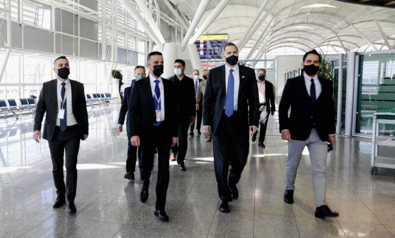 السفير الامريكي يزور اربيل لبحث عدة ملفات أبرزها الهجوم الصاروخي الأخير الذي استهدف اربيل 1 A5639E2A D812 4FD5 B326 5A1786974752