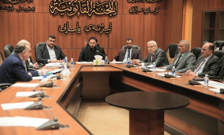 C9F003E8 BDC8 40F4 AEC4 5562E716E2A9