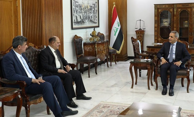 CFE8BCC0 0B27 44D5 96FD FEE381CAC890