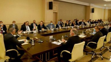 DFA71EE6 B450 4135 9106 ADEECBF1FF65