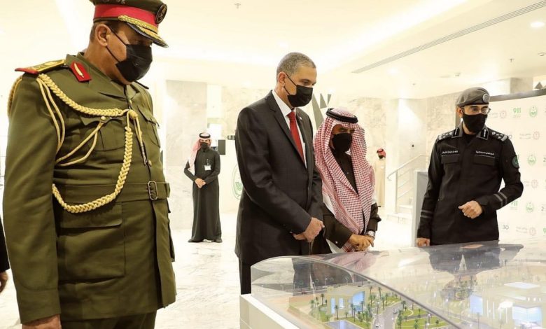 F065A1CB 0030 4582 B6A8 2962774F9A27