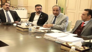 FB07AAE9 C825 4BB9 9D1A DC1172C03E96