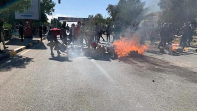 تظاهرة في النجف للمطالبة باقالة الحكومة المحلية ورفع الحظر 5 131332021 160566595 2510850482394999 7207839295142940128 o