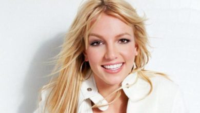 135 142949 britney spears looks father guardianship 700x400