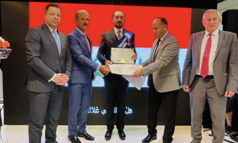 1A1A46C8 C300 43D2 99D5 EBD701069A30