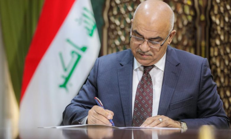 وزير التعليم يوجه الجامعات بتقديم دراسات عن واقع المحافظات 1 283105F1 E2D8 4E64 943E 4A8834B4EBAA