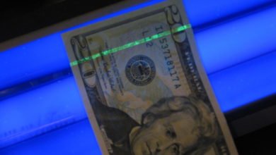 2BF648B9 6212 40E8 80D9 3981F01D075B