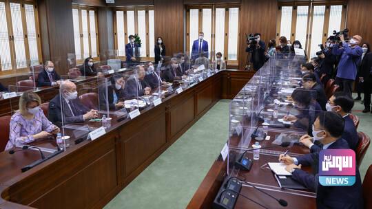 605c40b04c59b733d45ef726