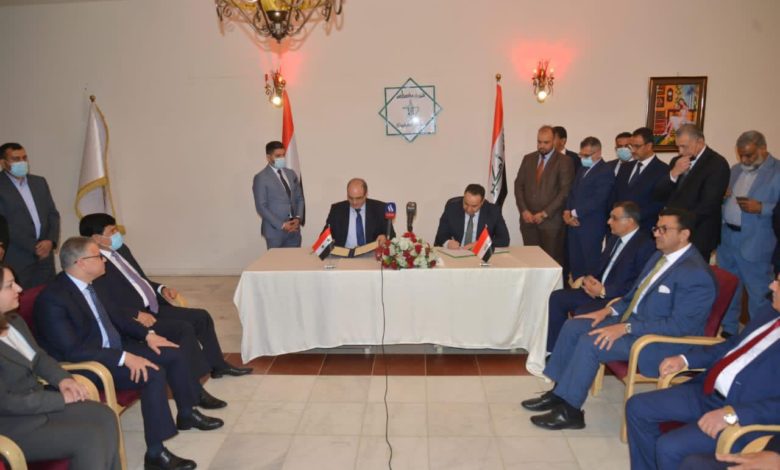 79F7DECE 3C06 4868 ADB4 0C811244D88A